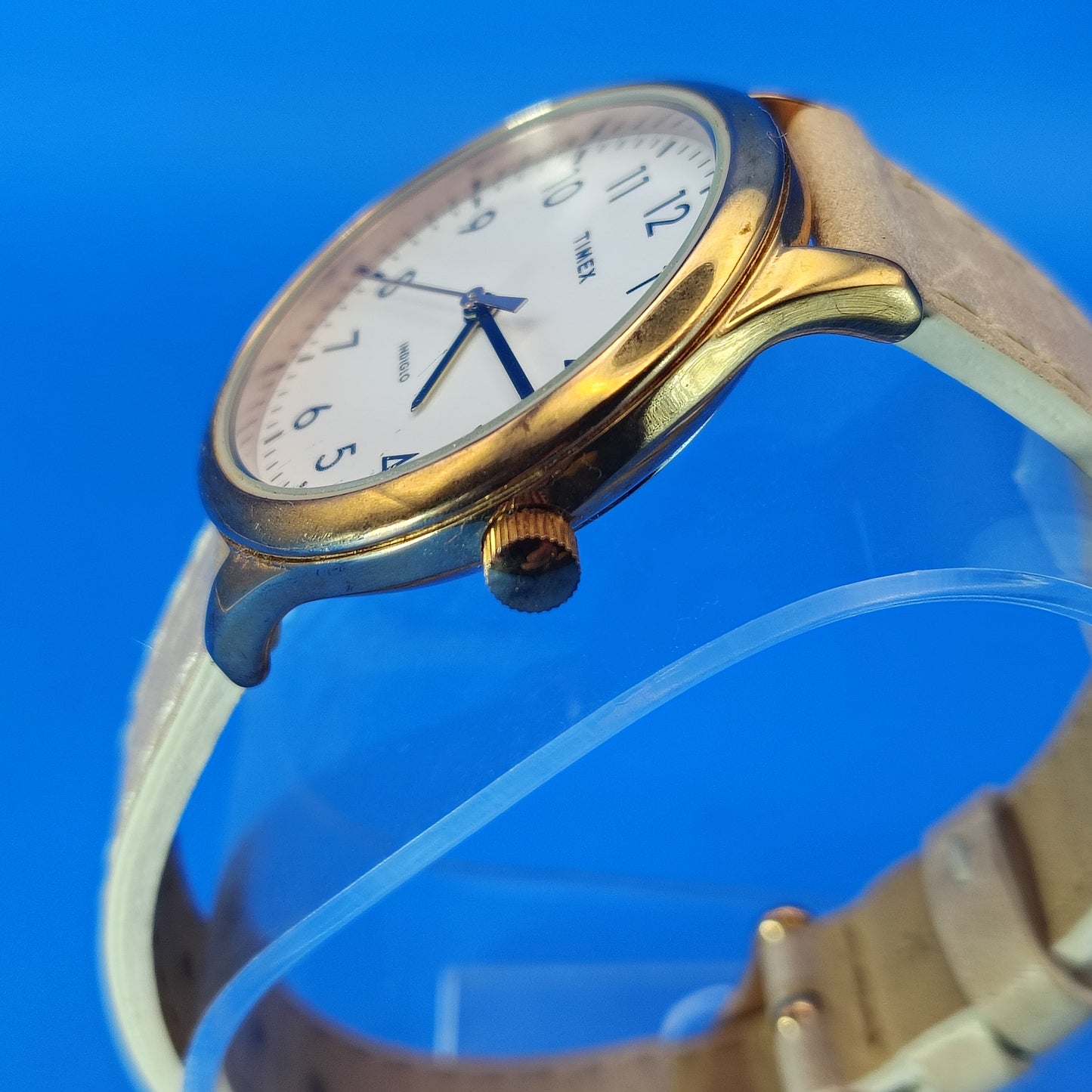 Vintage 1996 Timex Indiglo 33mm Women's Quartz Watch Leather Strap Size 4-7.5