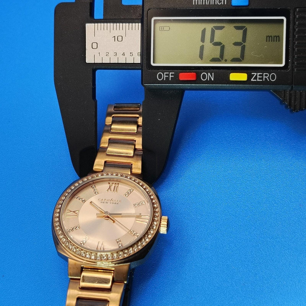 Vintage 2009 Caravelle by Bulova Rhinestone Bezel 32mm Gold Women's Quartz Watch