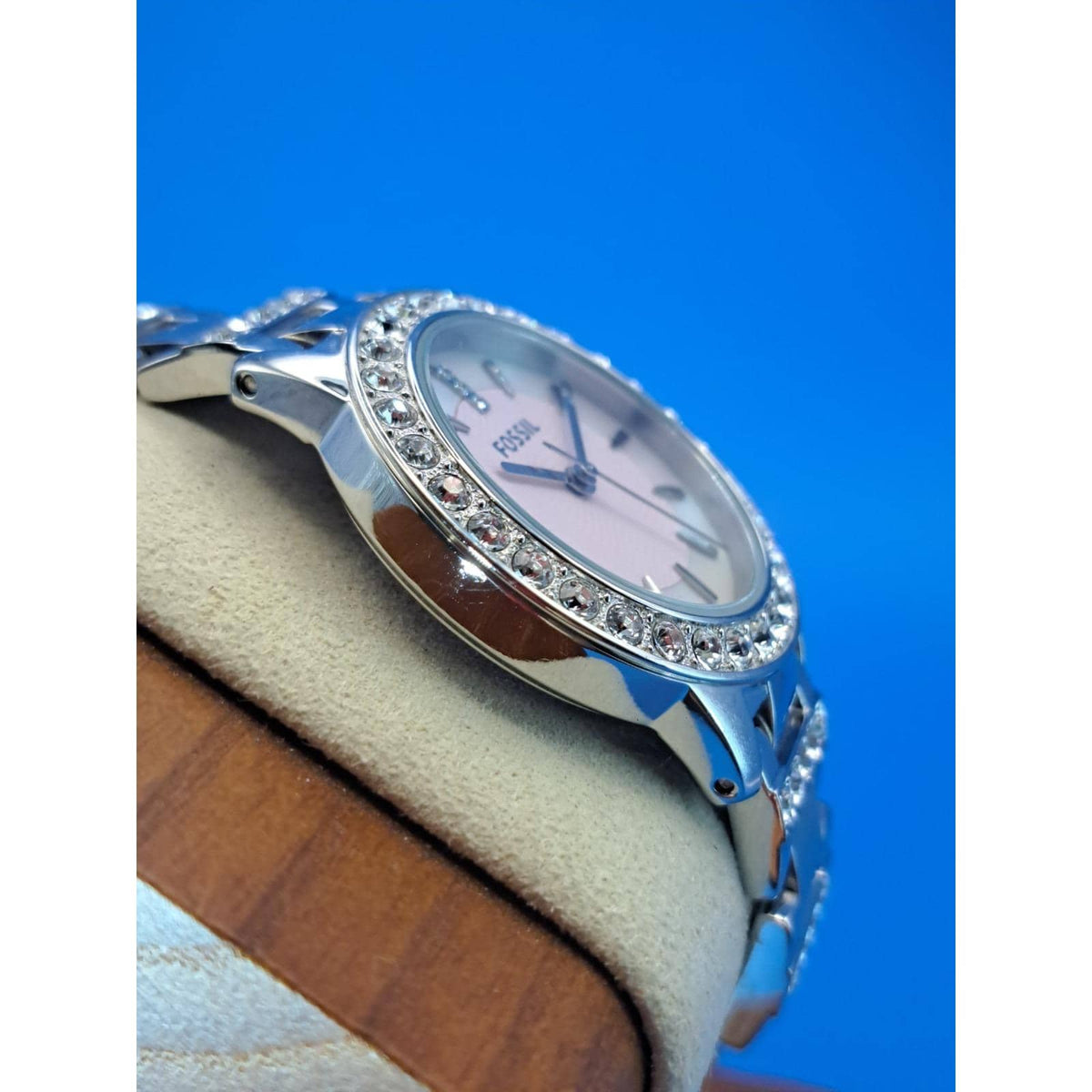 Vintage 2007 Fossil Mother of Pearl Crystal 34mm Women's Quartz Watch Restored