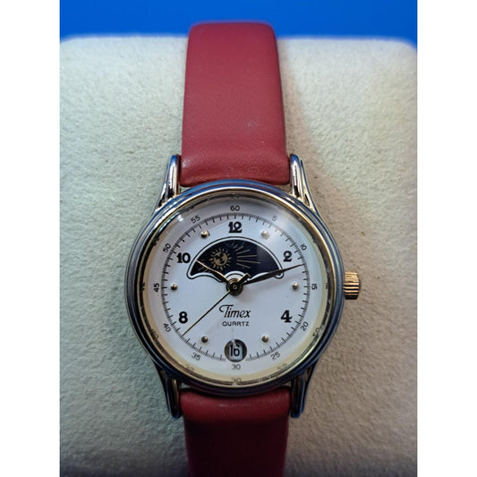 Vintage 1995 Timex Moonphase "Over The Moon" Discontinue Women's Quartz Watch