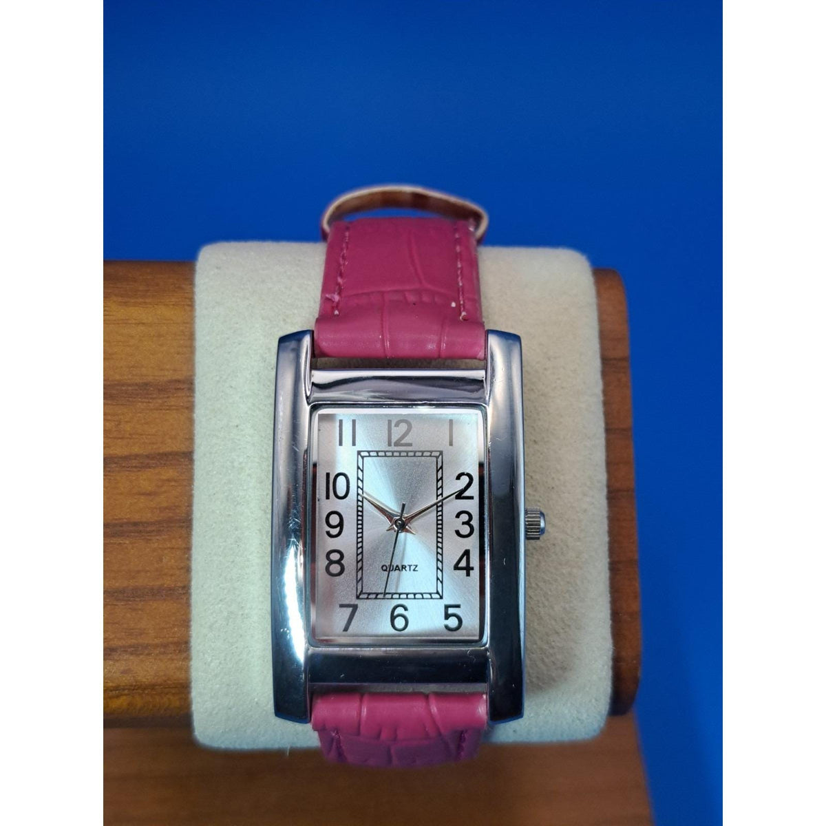 Vintage 2016 Tank Women's Quartz Watch