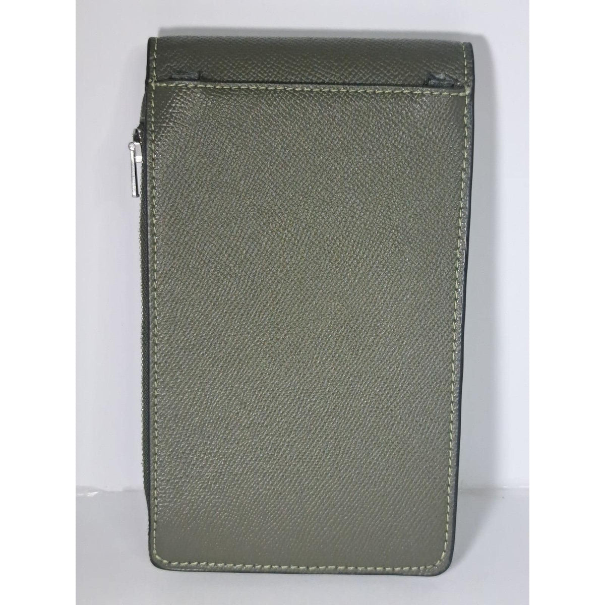 Vintage 2017 Coach Olive Green Crossgrain Leather Phone Wallet Clutch Luxury Bag
