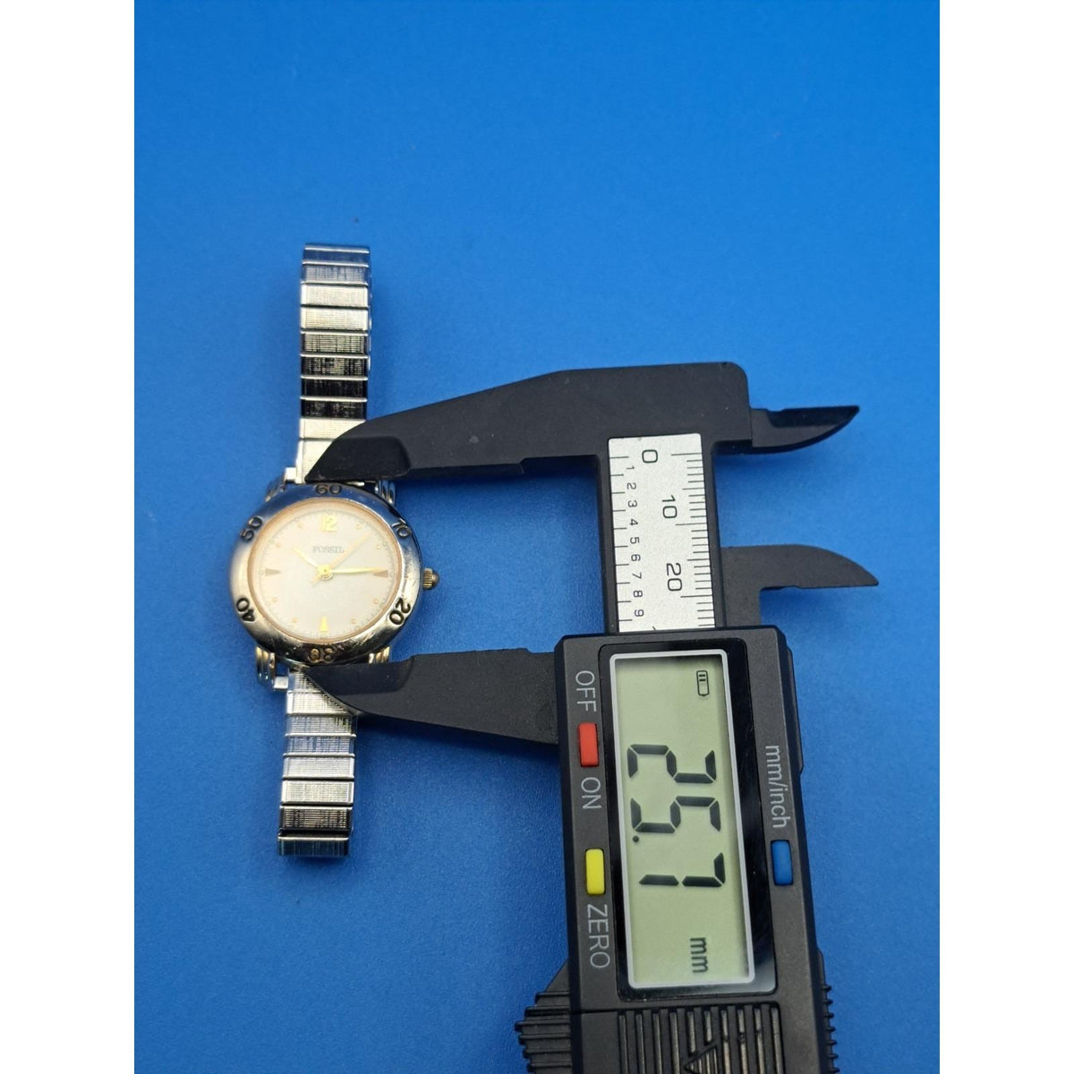 Vintage 1995 Fossil Guilloche Diver Style 26mm Women's Quartz Watch Restored