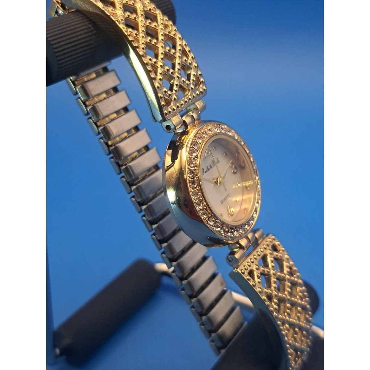 Vintage 2003 Peck & Peck Mother of Pearl 23mm Women's Quartz Watch Restored