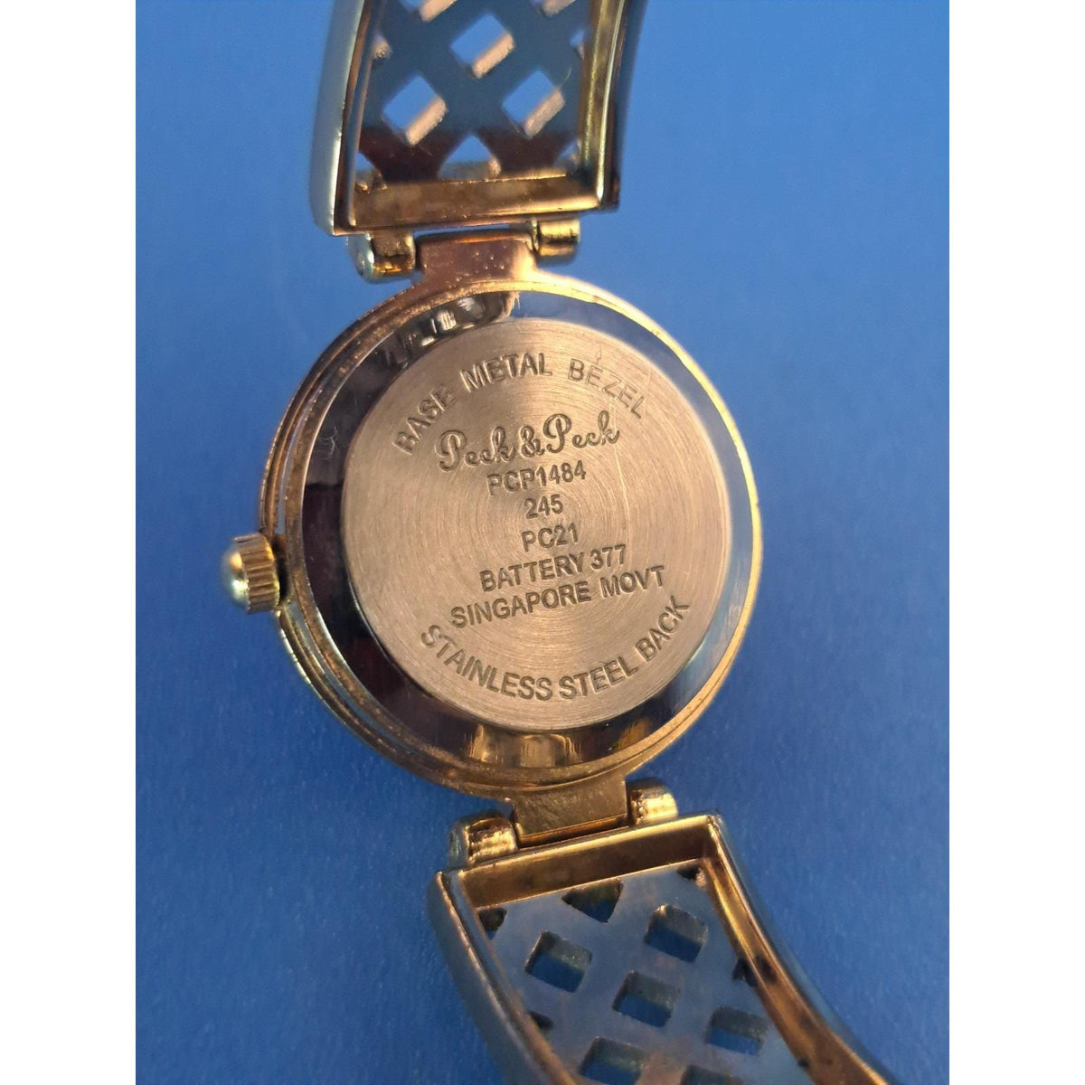Vintage 2003 Peck & Peck Mother of Pearl 23mm Women's Quartz Watch Restored