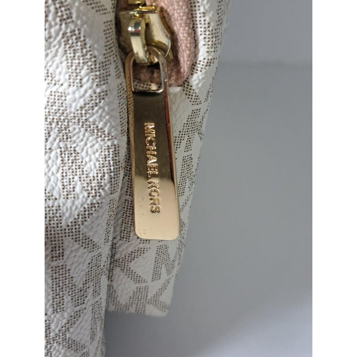 2019 Michael Kors Abbey Signature Vanilla Pink Women's Luxury Back Pack Restored