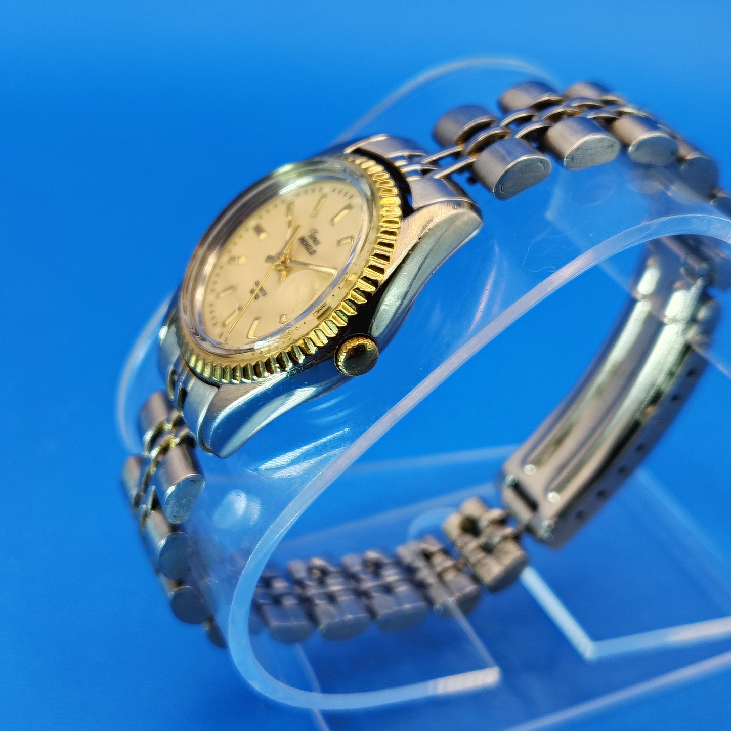 Vintage 1996 Timex Indiglo Presidential Date 24mm Women's Quartz Dress Watch