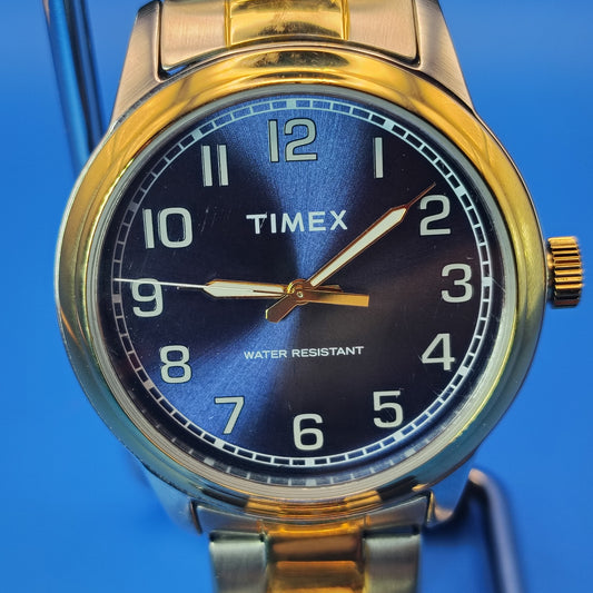 Vintage 2006 Timex 38mm Two Tone Mens Quartz Dress Watch Stainless Steel
