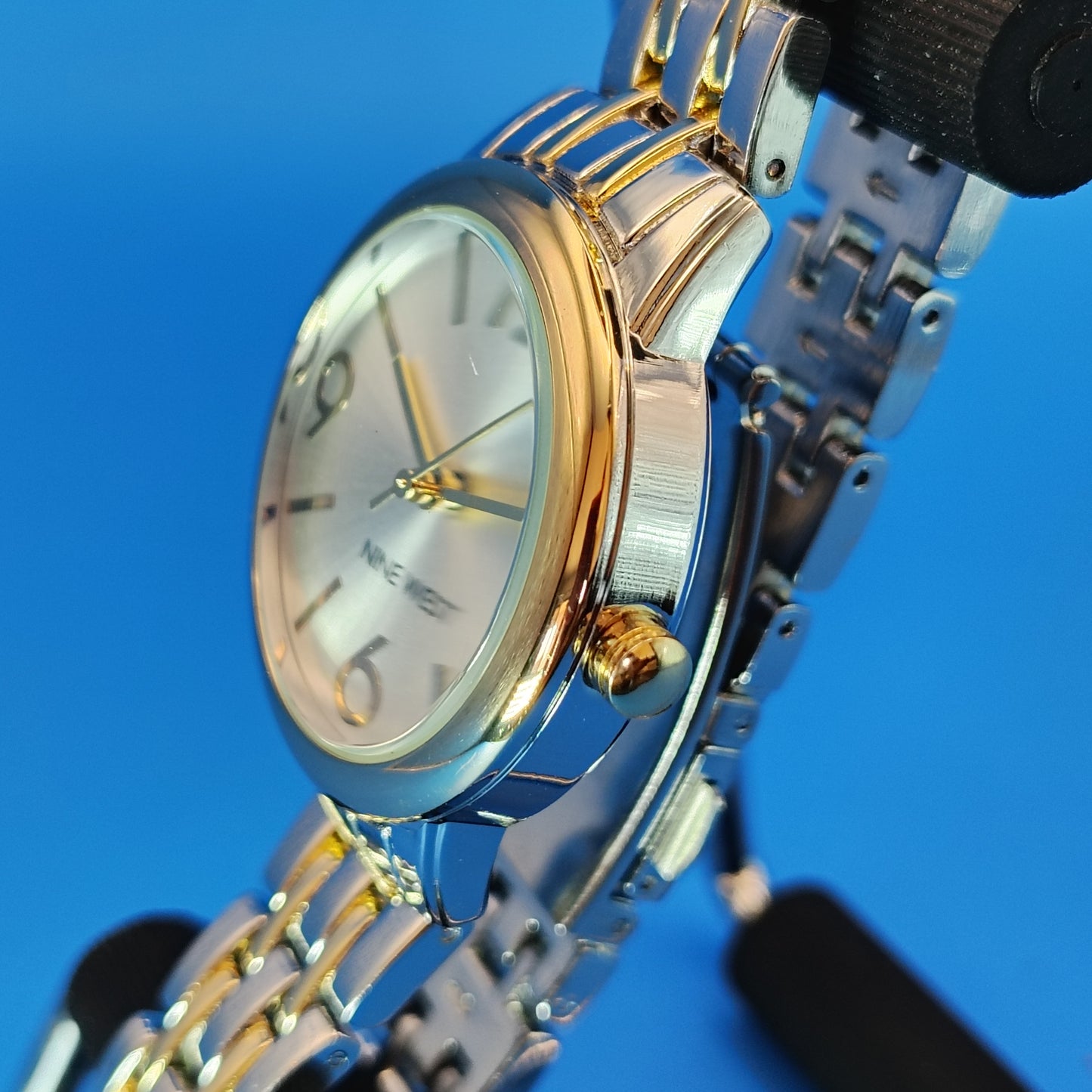 New! Vintage 2010 Nine West Two Tone  Women's Quartz Designer Fashion Watch NOS