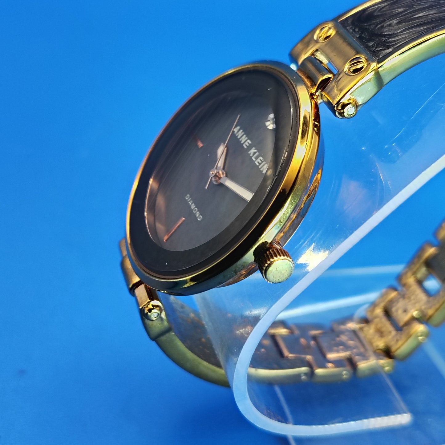 2017 Anne Klein Genuine Diamond 39mm Women's Quartz Fashion Watch Restored