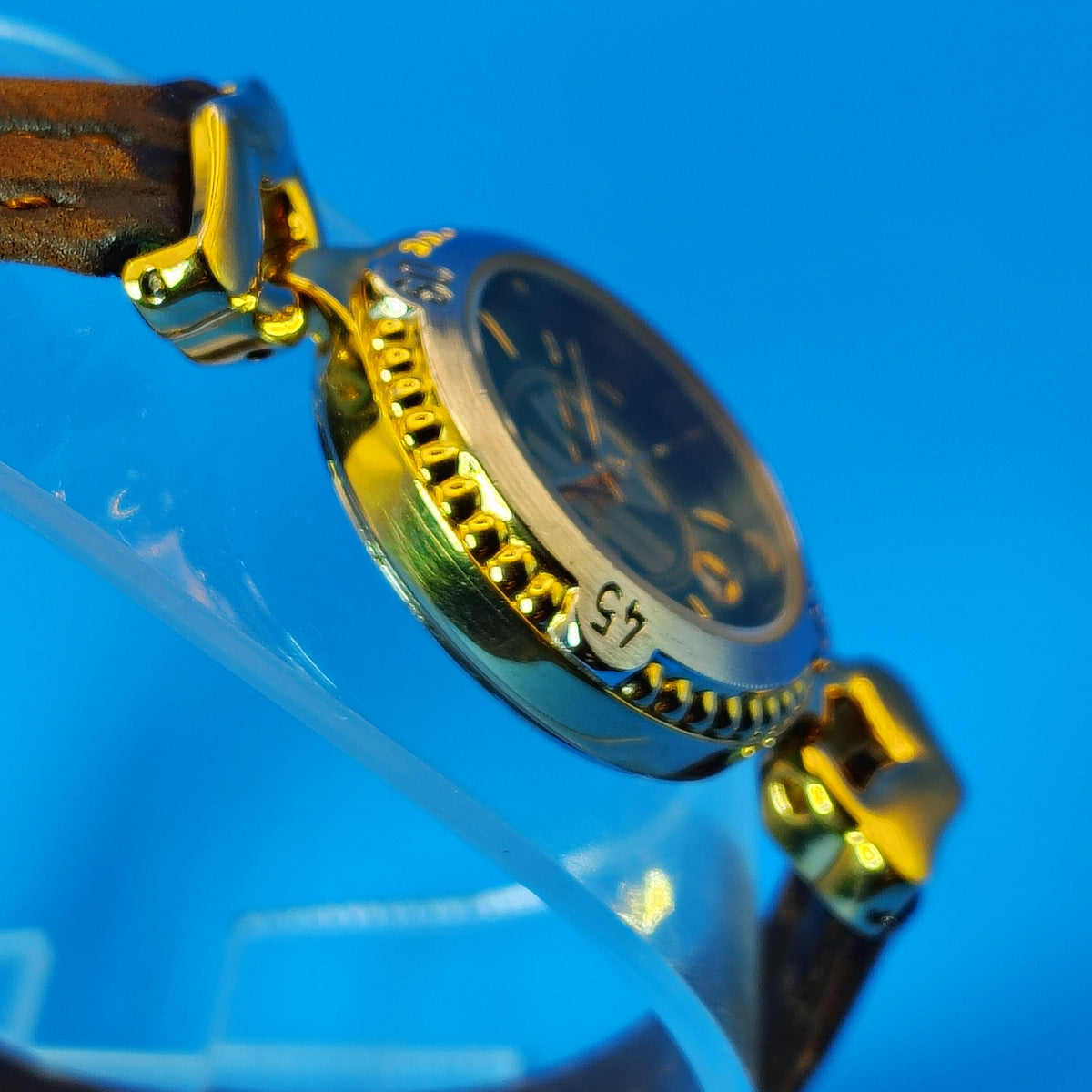 Vintage 1995 AKII Emerald Green Date Swiss Movement Women's Quartz Watch