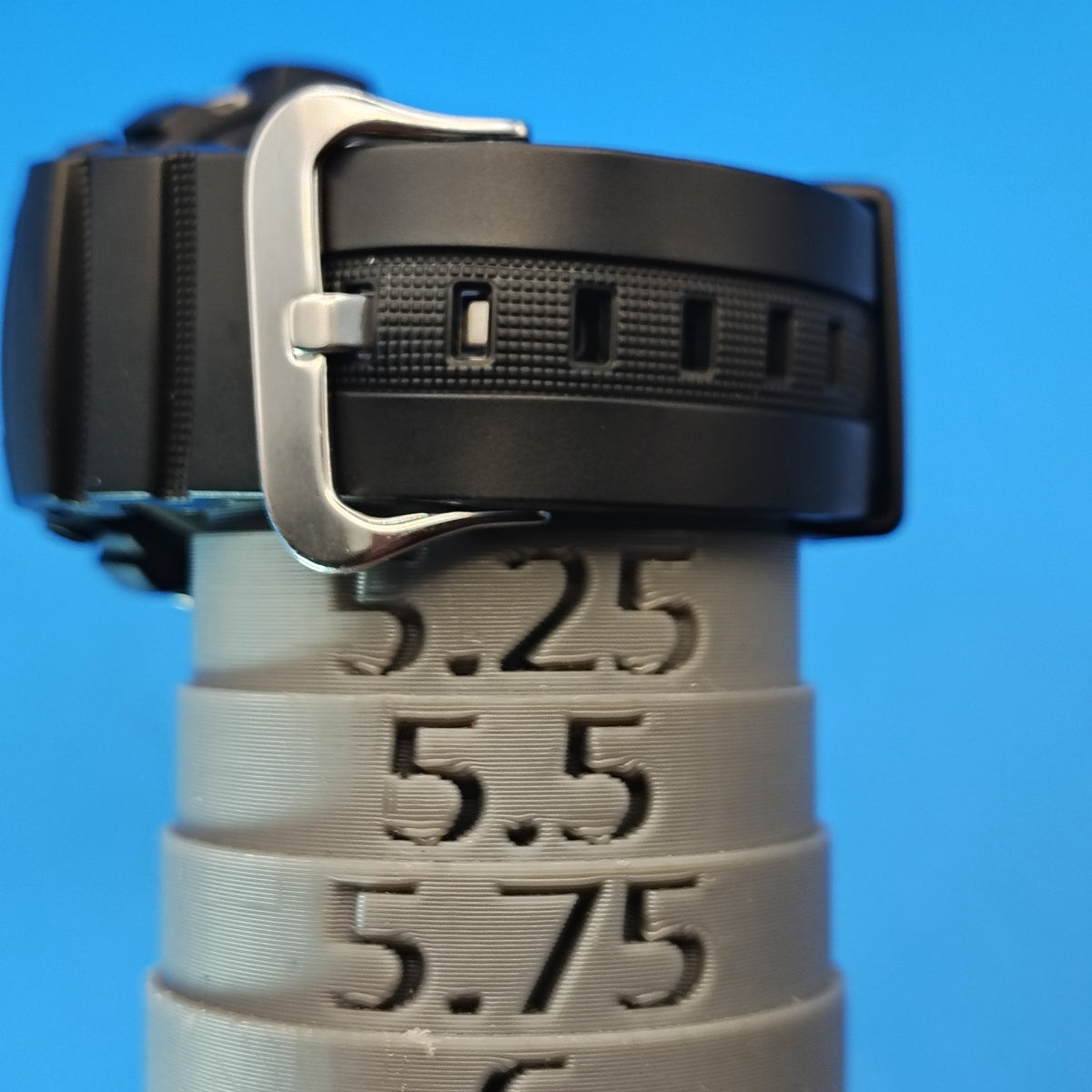 Vintage 2012 Casio G-Shock Multi Band 6 Tough Solar Mens Quartz Military Watch