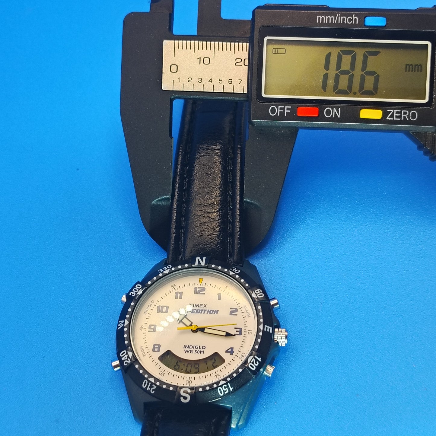 Vintage 2004 Timex Expedition INDIGLO Dual Time Ani-Digi 38mm Mens Quartz Watch