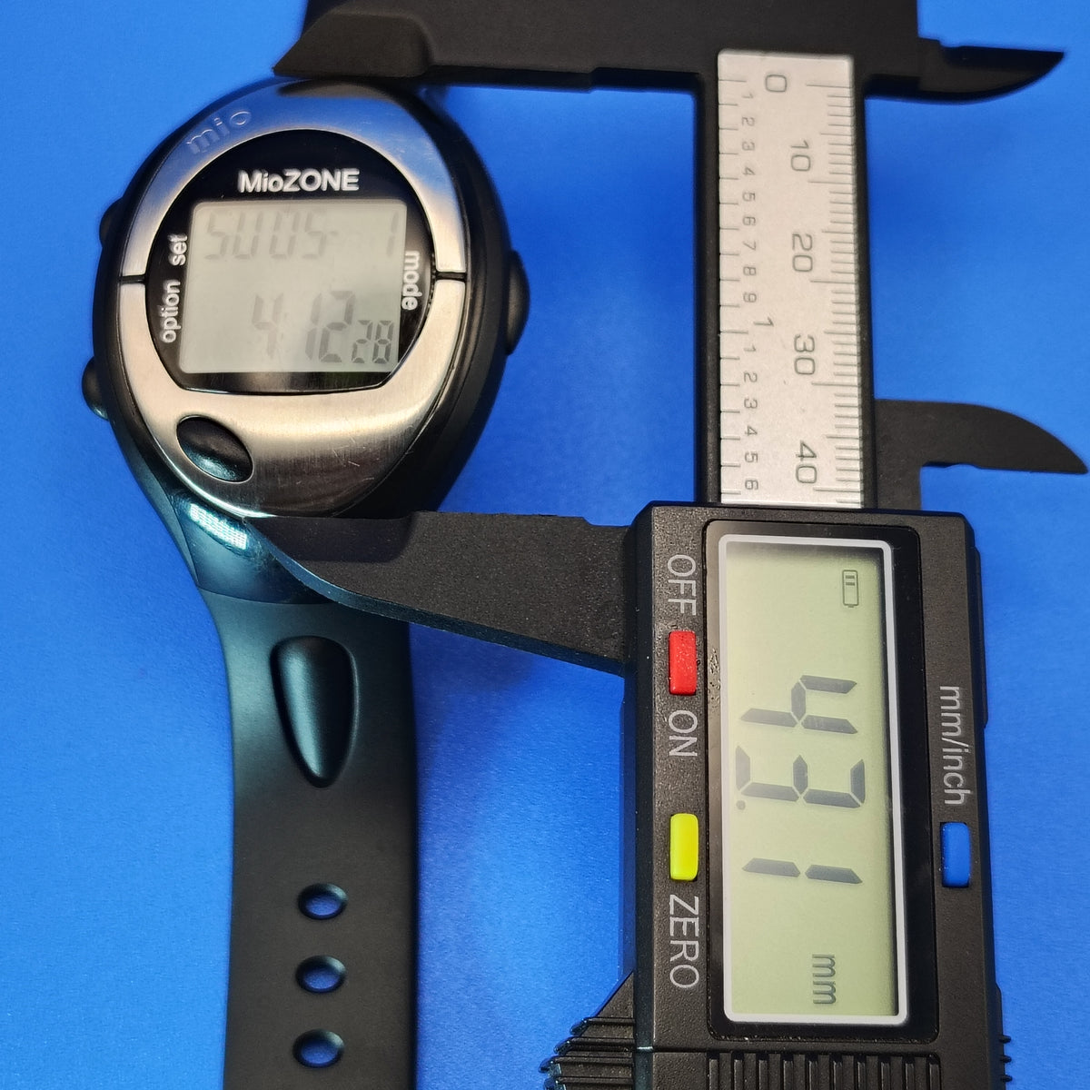 Vintage 2003 Mio MioZone Heart Monitor Pulse 43mm Mens Digital Watch Restored Clearance