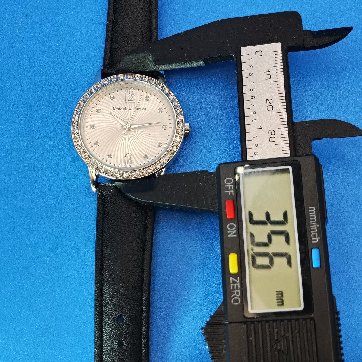 2014 Kendall & James Swirl Crystal Bezel 35mm Women's Quartz Watch Restored Clearance