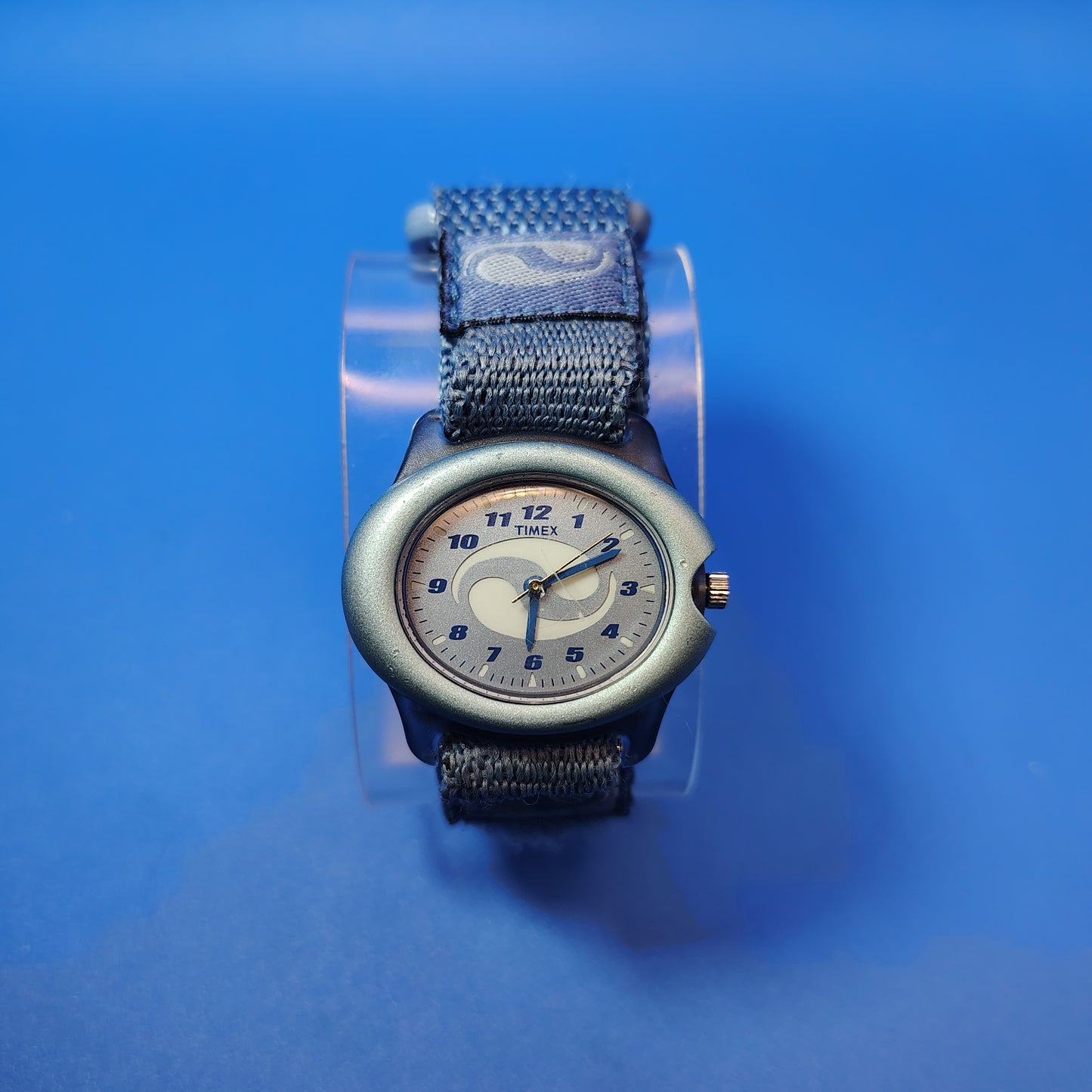 Vintage 2001 Timex Swirl Women's/Youth 31mm Quartz Sports Watch Nylon Strap