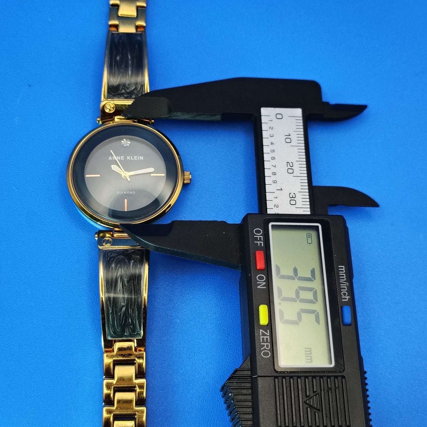 2017 Anne Klein Genuine Diamond 39mm Women's Quartz Fashion Watch Restored