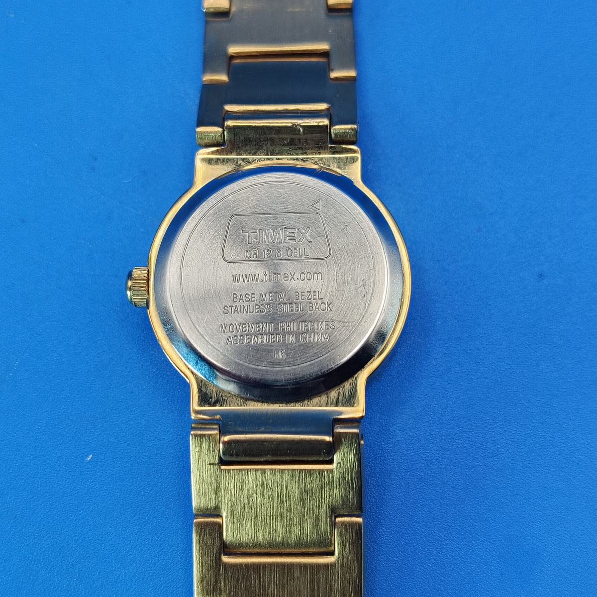 Vintage 1992 Timex 30mm Integrated Bracelet Women's Quartz Watch Size 6.25