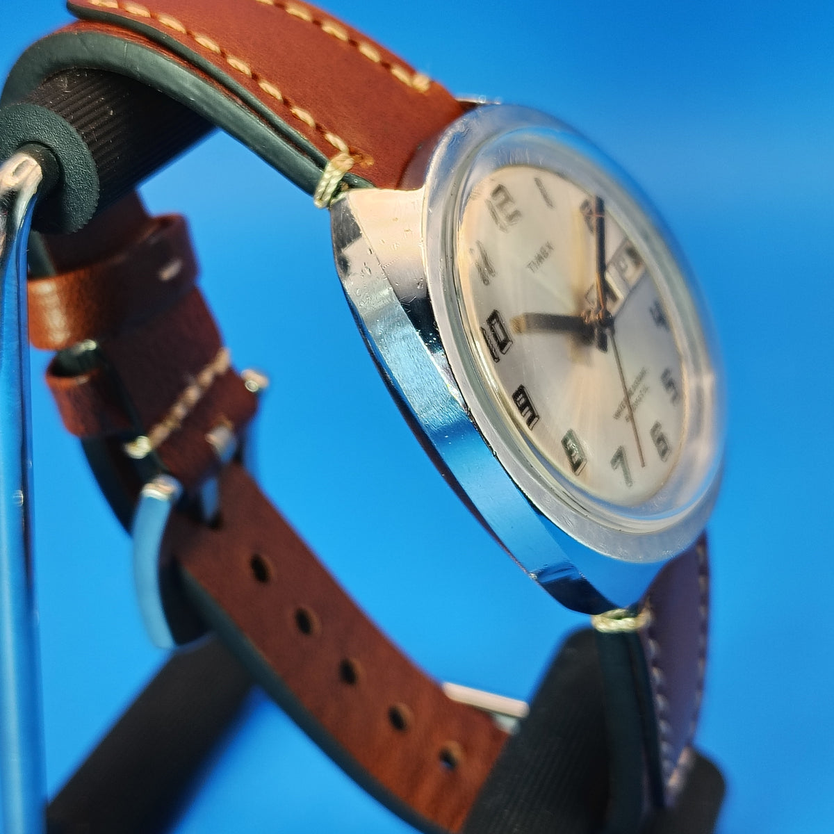 Vintage 1973 Timex Automatic Day/Date Mens Mechanical Watch New High Quality Wax Leather Strap