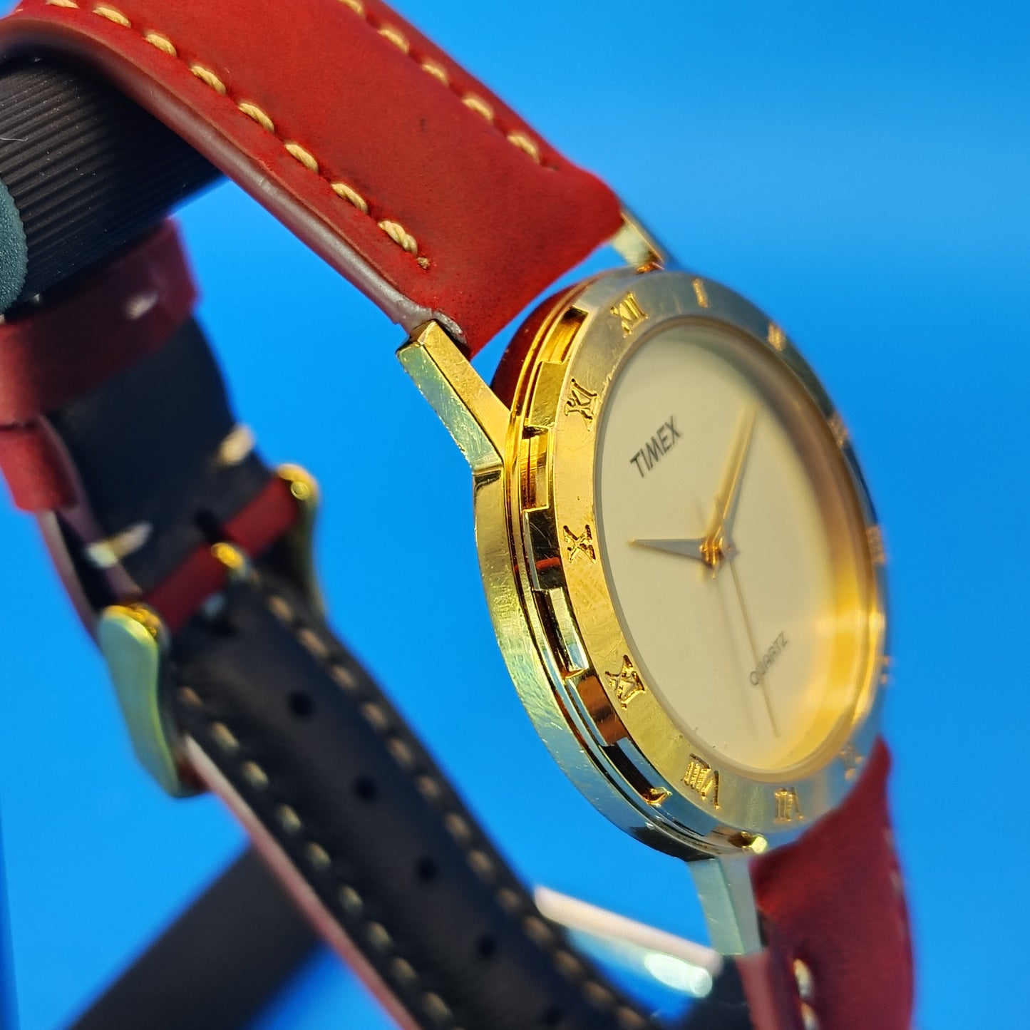 Vintage 1995 Timex Roman Numeral Mens Unisex 32mm Quartz Dress Watch New Strap