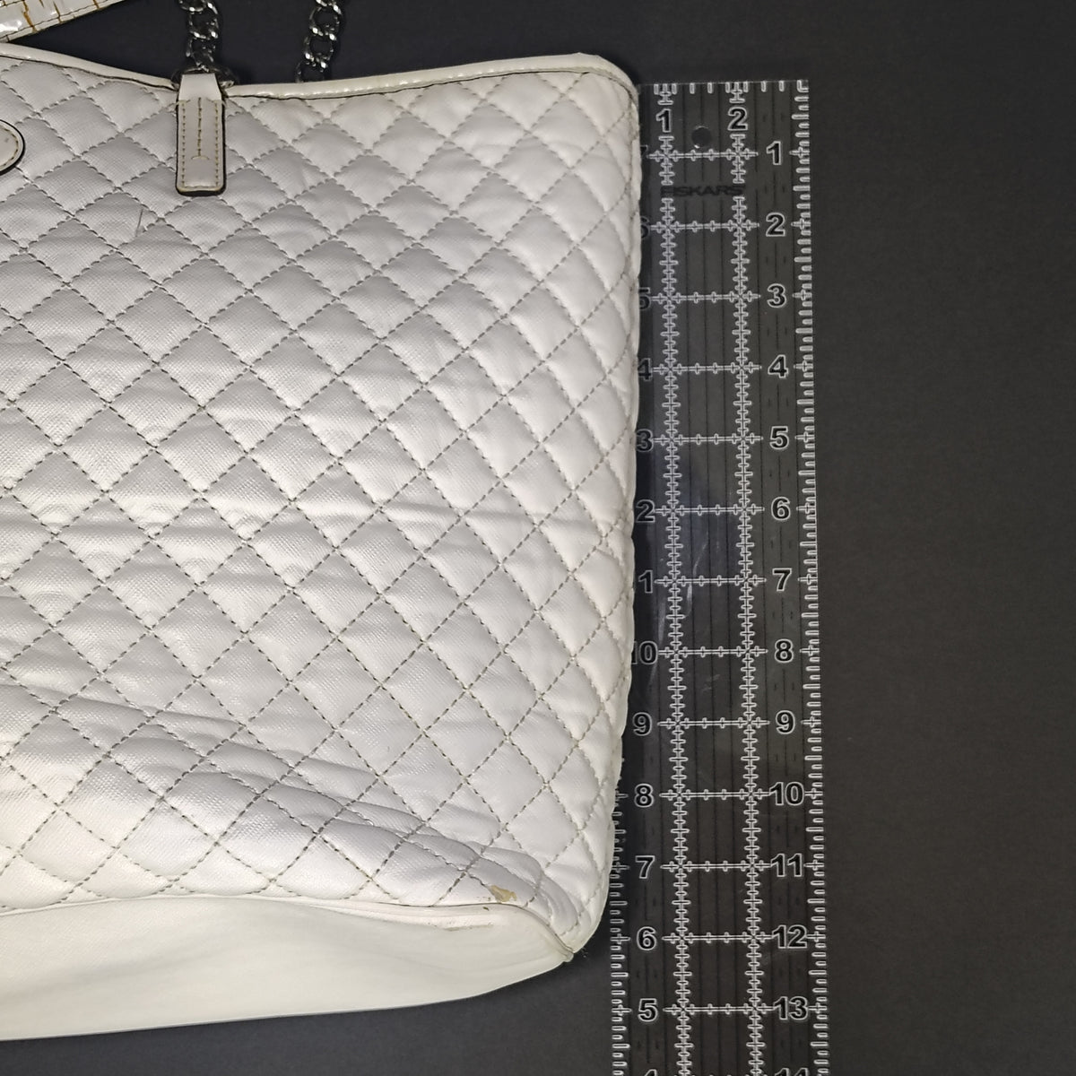 Vintage 2008 Coach 80H2A Large Quilted Tote Women's Purse Luxury Bag Chain Strap 3 Pocket Fully Restored