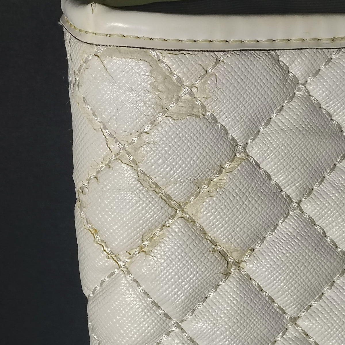 Vintage 2008 Coach 80H2A Large Quilted Tote Women's Purse Luxury Bag Chain Strap 3 Pocket Fully Restored