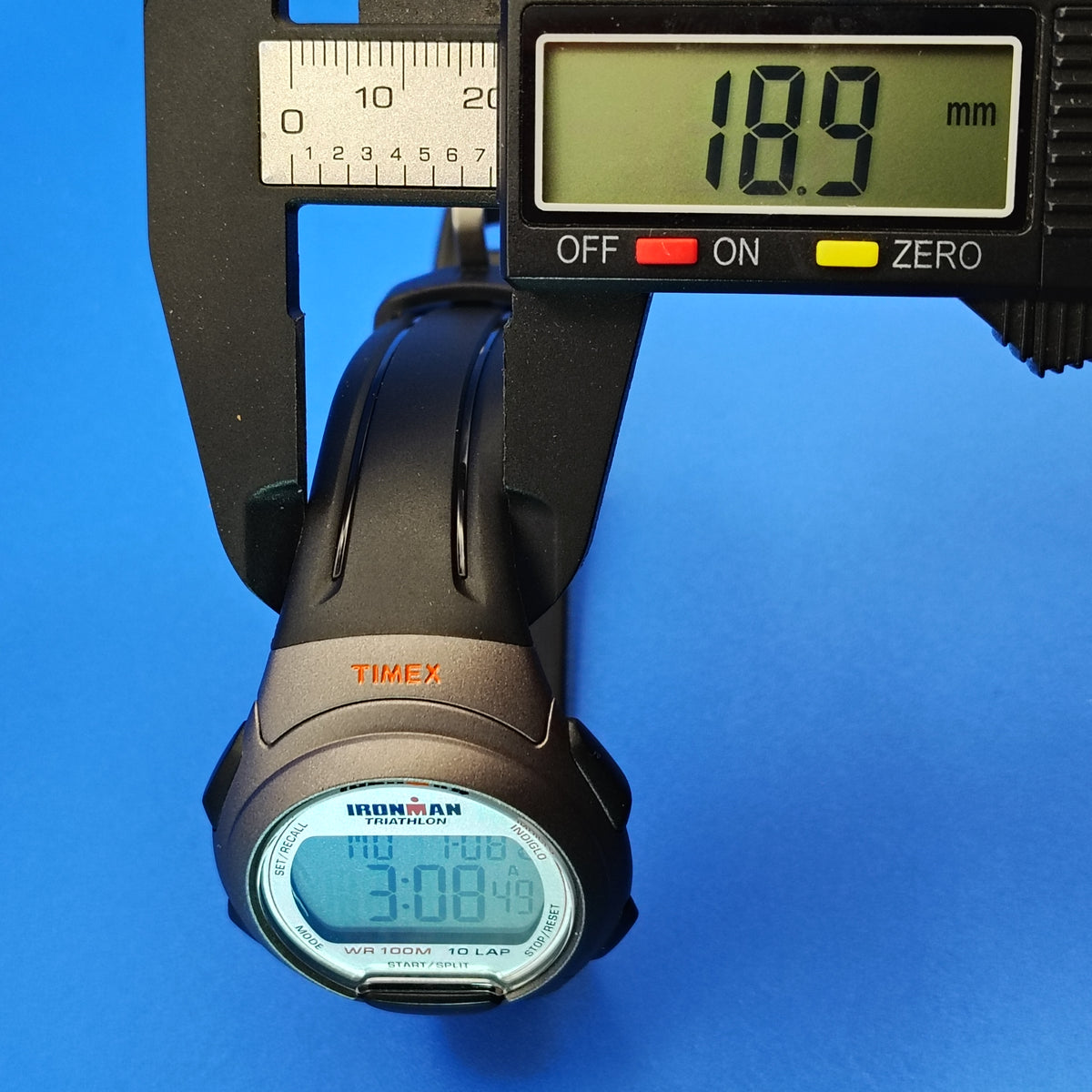 Vintage 2012 Timex Ironman Triathlon 100M 49mm Mens Quartz Digital Sports Watch