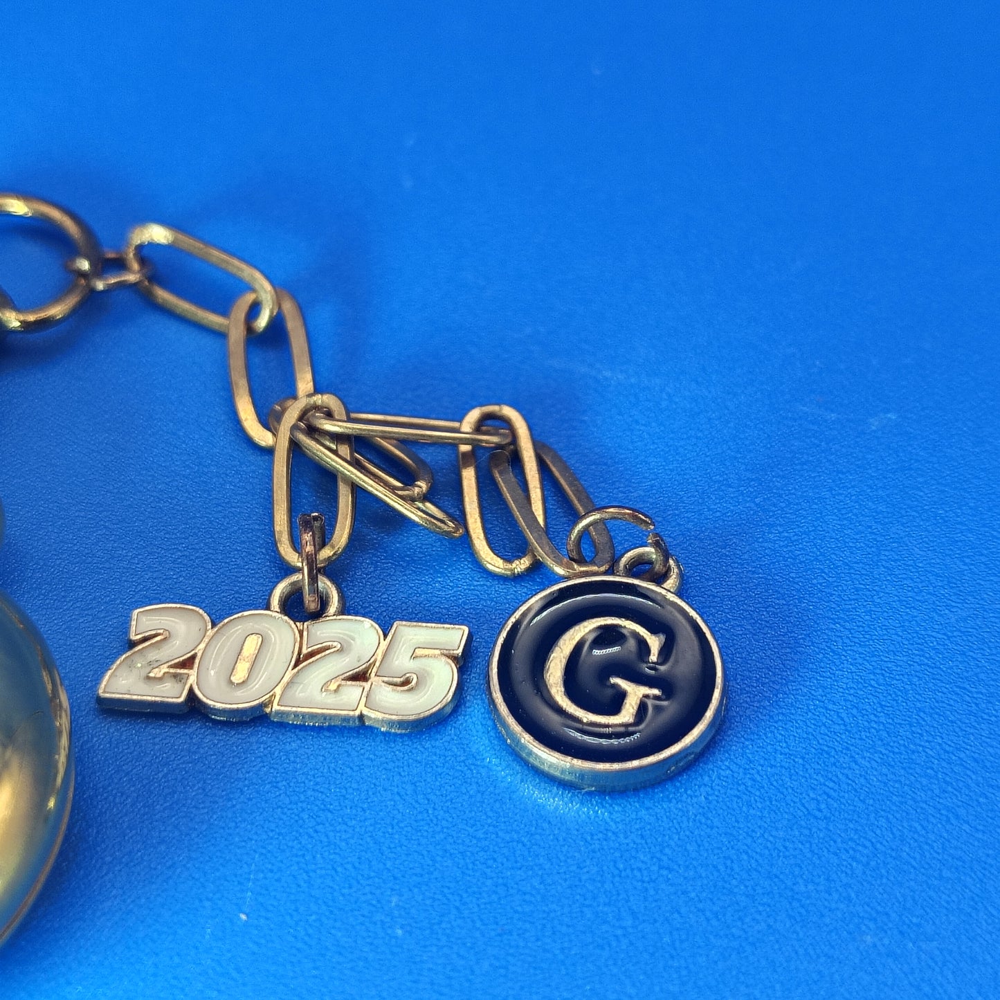 Vintage 1997 Elvis Licensed 34mm Women's Quartz Pocket Watch Heart Seconds Charm