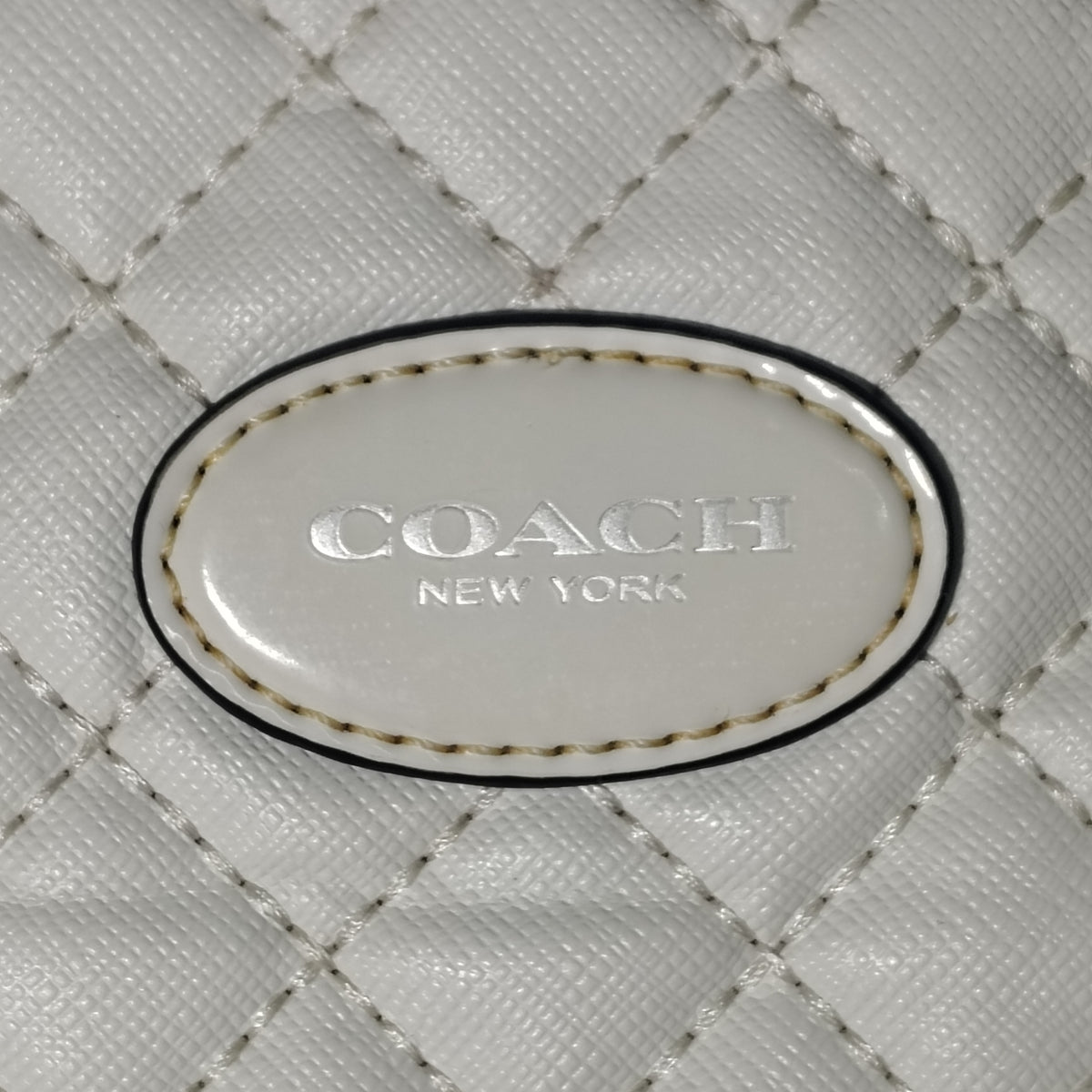 Vintage 2008 Coach 80H2A Large Quilted Tote Women's Purse Luxury Bag Chain Strap 3 Pocket Fully Restored