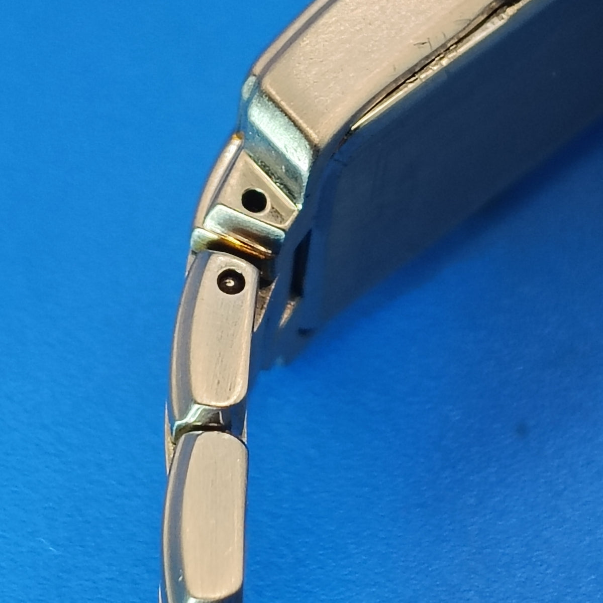 Vintage 1993 Bulova Tank Roman Numeral Rectangle 28mm Women's Quartz Luxury Dress Watch
