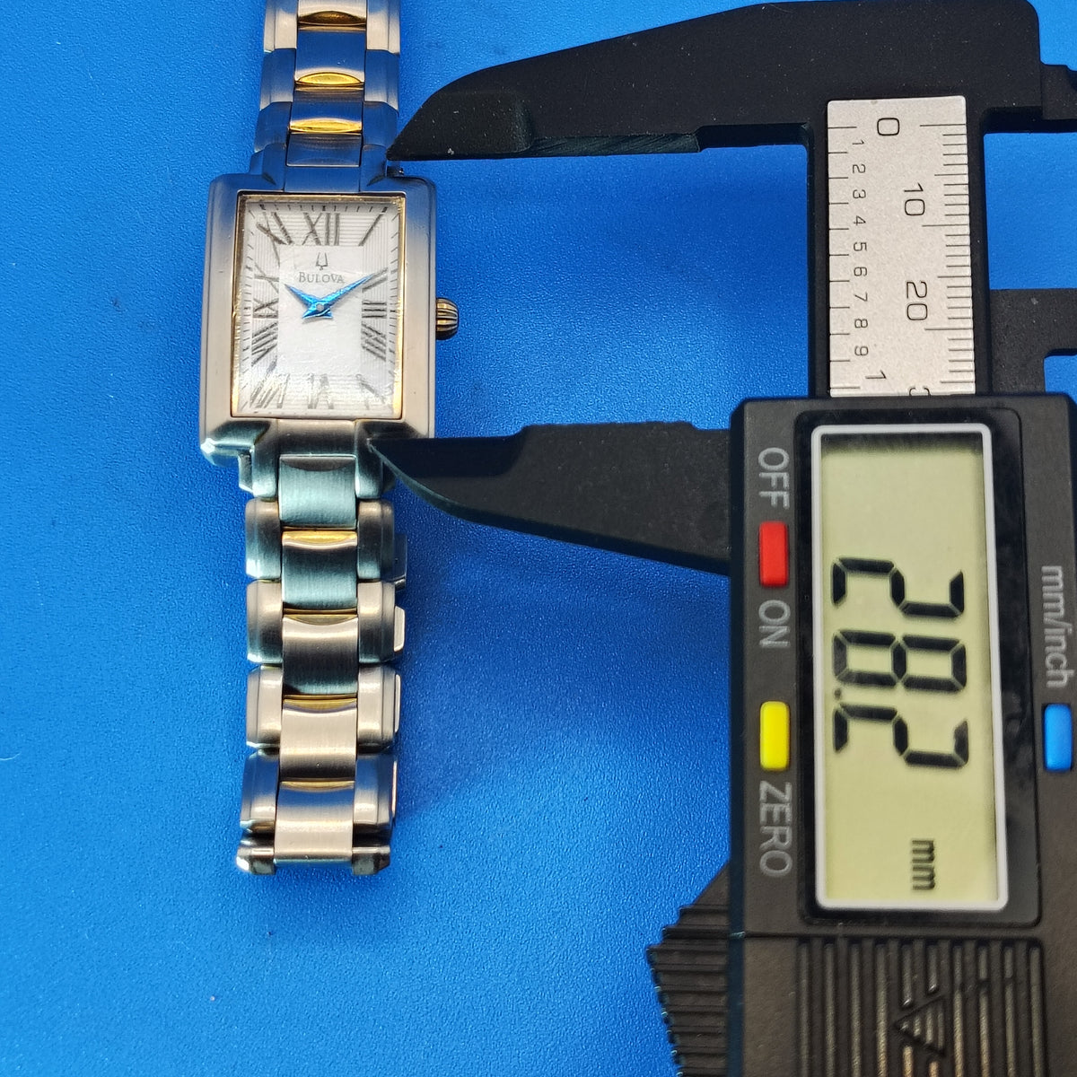 Vintage 1993 Bulova Tank Roman Numeral Rectangle 28mm Women's Quartz Luxury Dress Watch