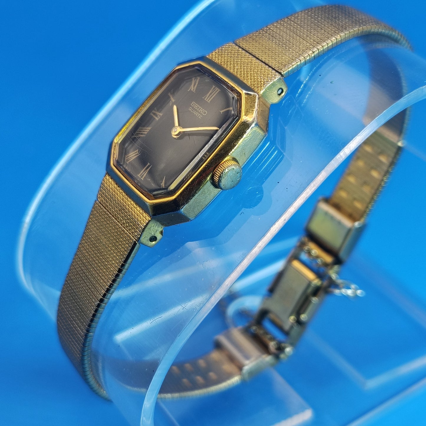 Vintage 1982 Seiko Japan 18mm Octogon  Women's Quartz Cocktail Watch Restored