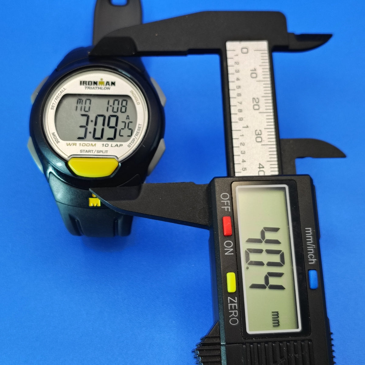 Vintage 2002 Timex INDIGLO Triathlon 10 Lap 40mm Mens Digital Sports Watch