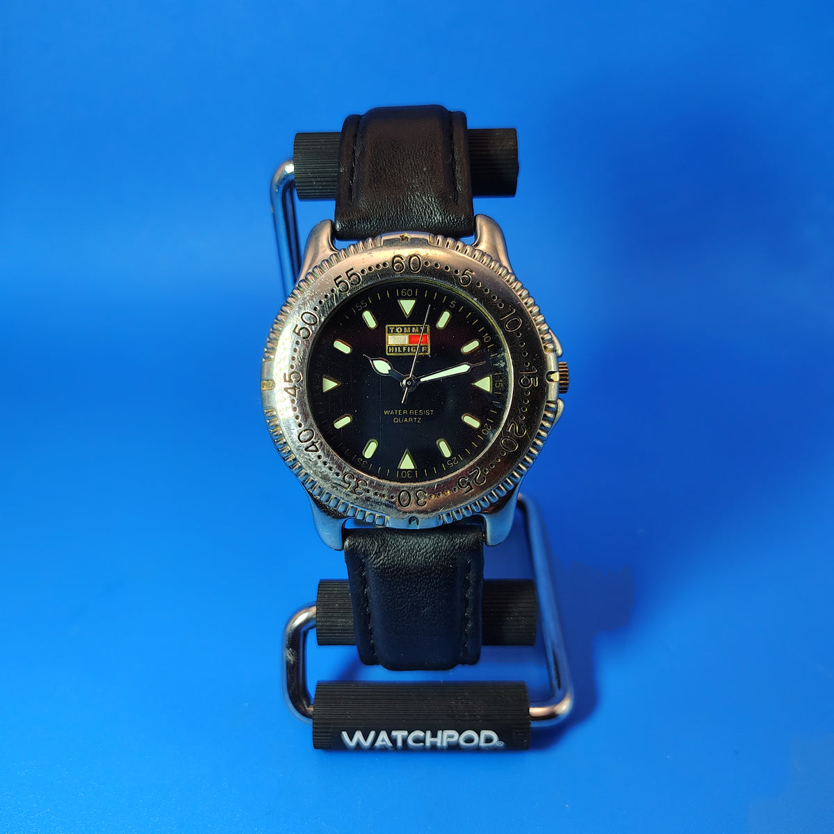 Vintage 2006 Tommy Hilfiger 1500 Professional 40mm Mens Quartz Designer Fashion Watch Restored Clearance