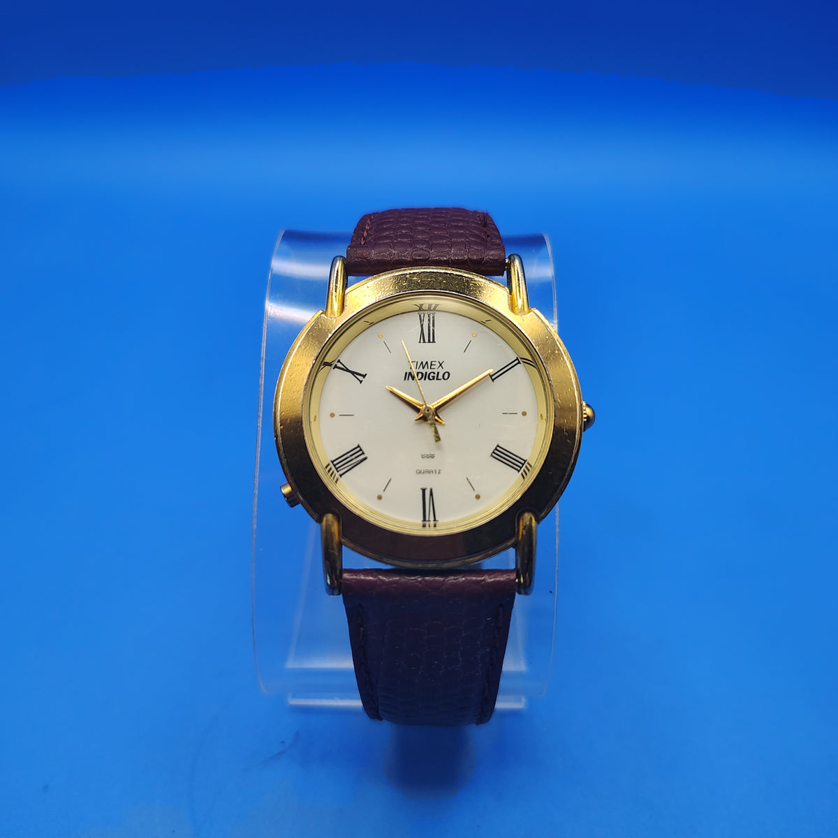 Vintage 1993 Timex Indiglo 32mm Women's Quartz Watch Crocodile Embossed Leather