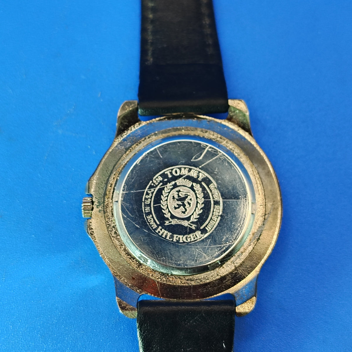 Vintage 2006 Tommy Hilfiger 1500 Professional 40mm Mens Quartz Designer Fashion Watch Restored Clearance