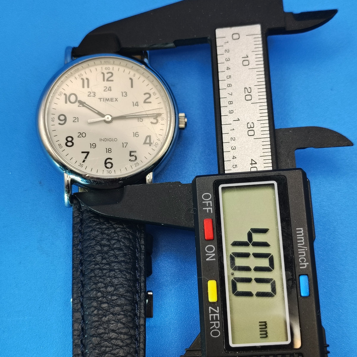 Vintage 2009 Timex Weekender 40mm Mens Quartz Dress Watch NEW strap (No Indiglo)
