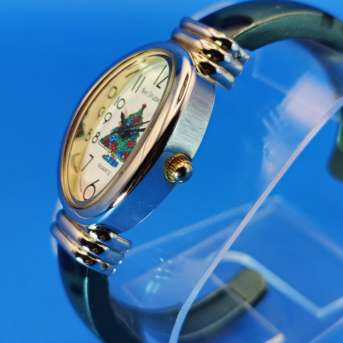 Vintage 1997 Bay Studio Christmas Tree Bangle 39mm Women's Quartz Watch Restored Clearance