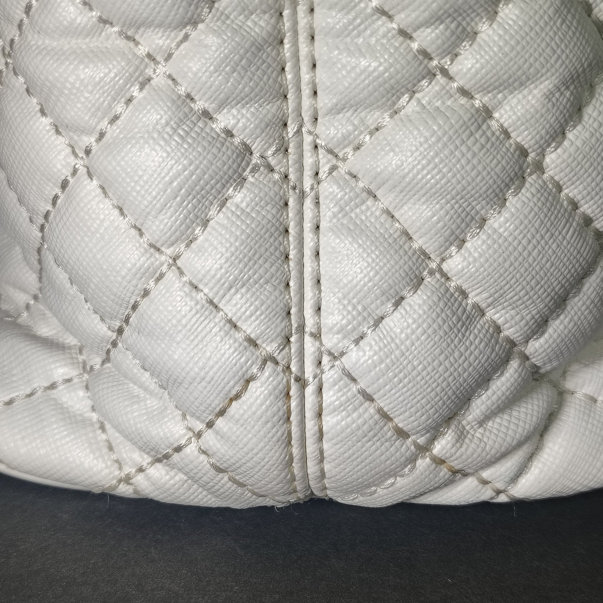 Vintage 2008 Coach 80H2A Large Quilted Tote Women's Purse Luxury Bag Chain Strap 3 Pocket Fully Restored