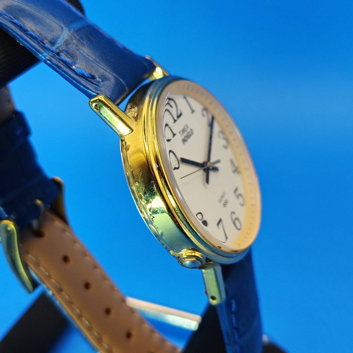 Vintage 1997 Timex 34mm Mens Quartz Dress Watch New Strap Restored (No Indiglo!)