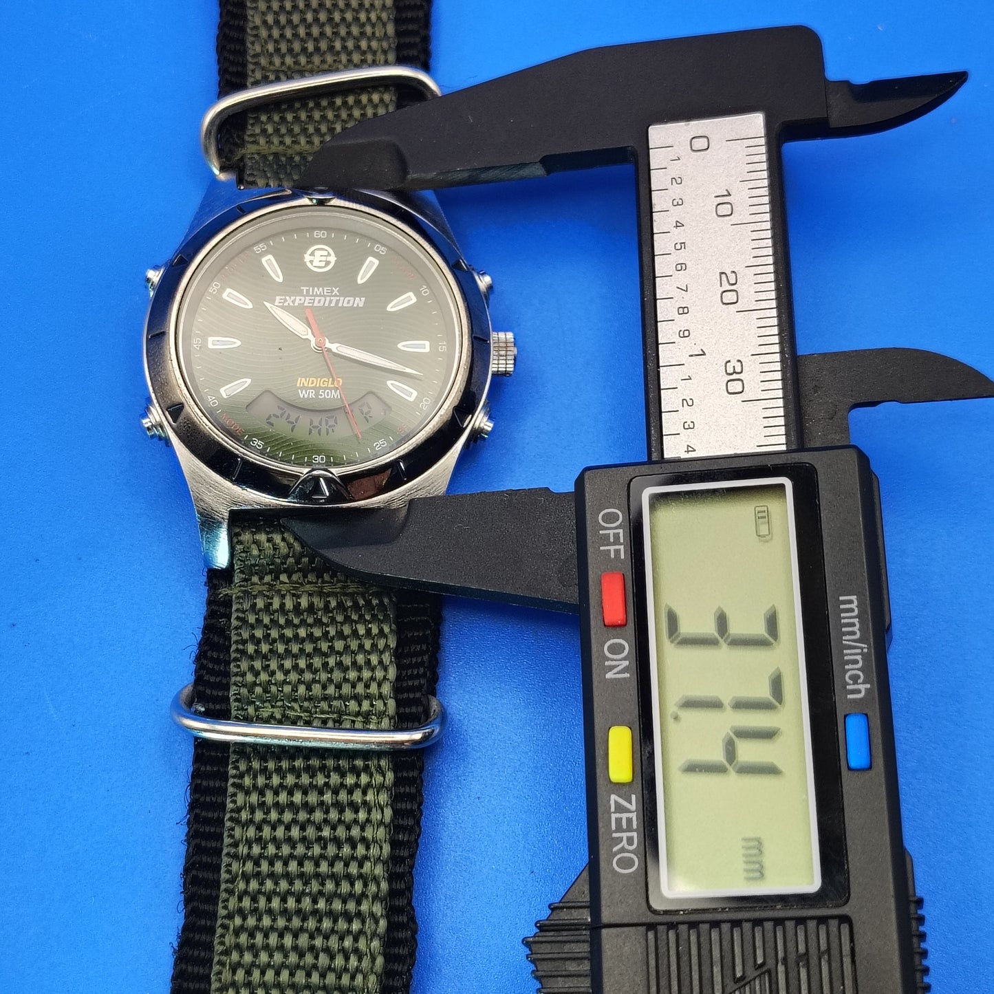 Vintage 2004 Timex Expedition Dual Time Indiglo Ani-Digi Mens Quartz Field Watch