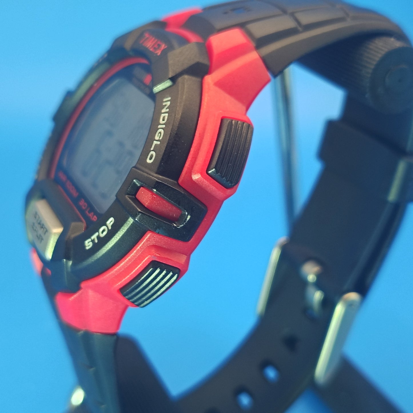 Vintage 2010 Timex Ironman Triathlon 41mm Mens Digital Sports Watch Red 100M WR