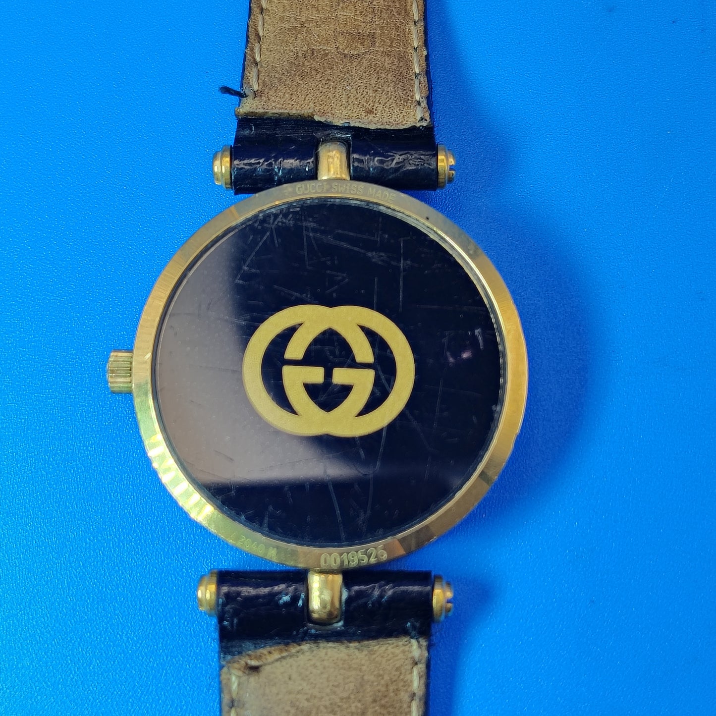 Vintage 1993 Gucci 3000M Swiss Made Mens Luxury Quartz Watch Exotic Lizard Skin Band Fully Resored