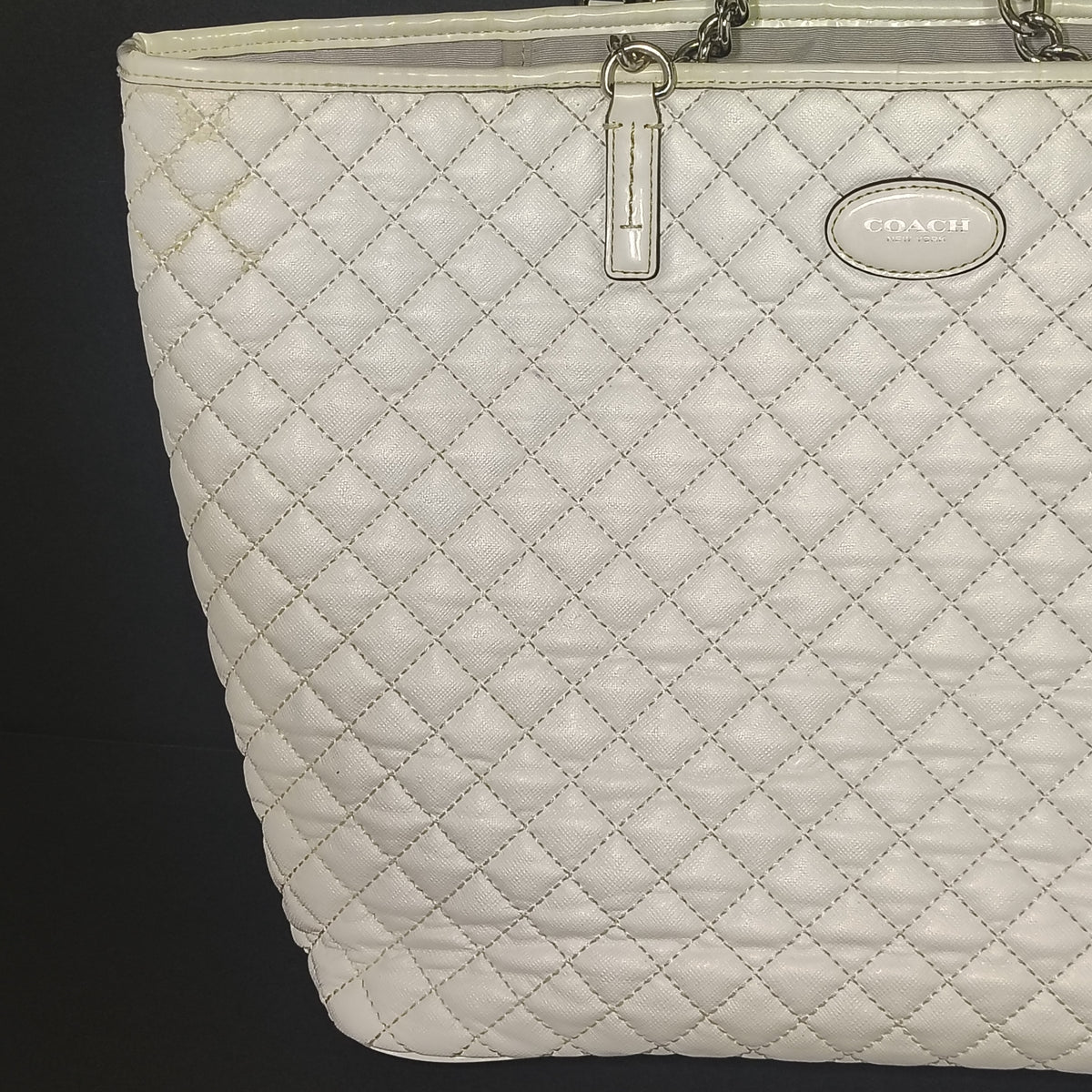 Vintage 2008 Coach 80H2A Large Quilted Tote Women's Purse Luxury Bag Chain Strap 3 Pocket Fully Restored