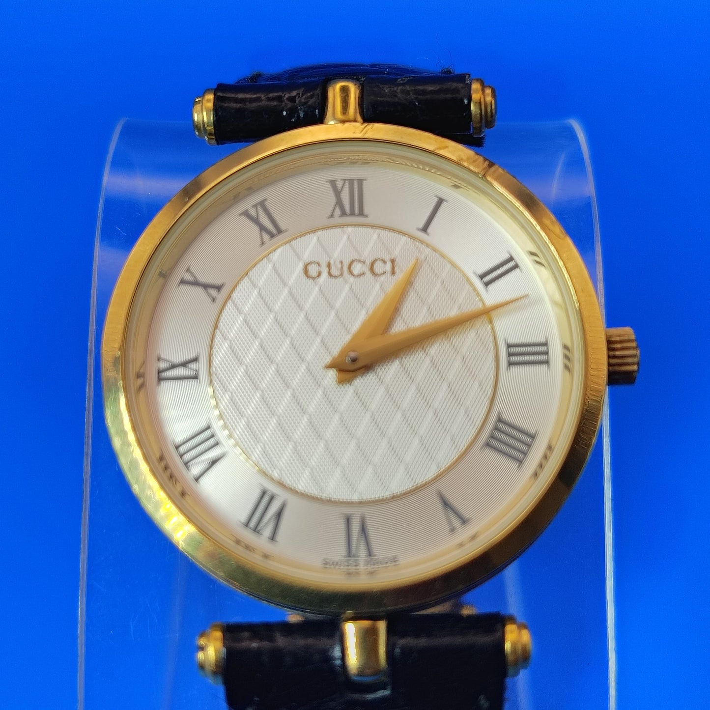 Vintage 1993 Gucci 3000M Swiss Made Mens Luxury Quartz Watch Exotic Lizard Skin Band Fully Resored