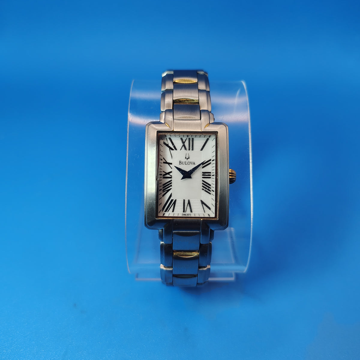 Vintage 1993 Bulova Tank Roman Numeral Rectangle 28mm Women's Quartz Luxury Dress Watch