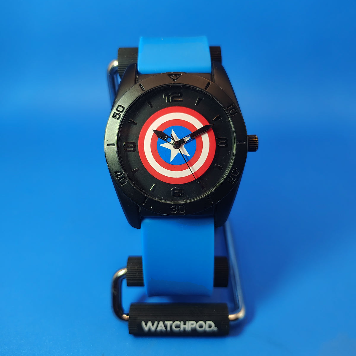 Vintage 2012 Marvel Captain America 41mm Mens Quartz Watch Rubber Strap Restored