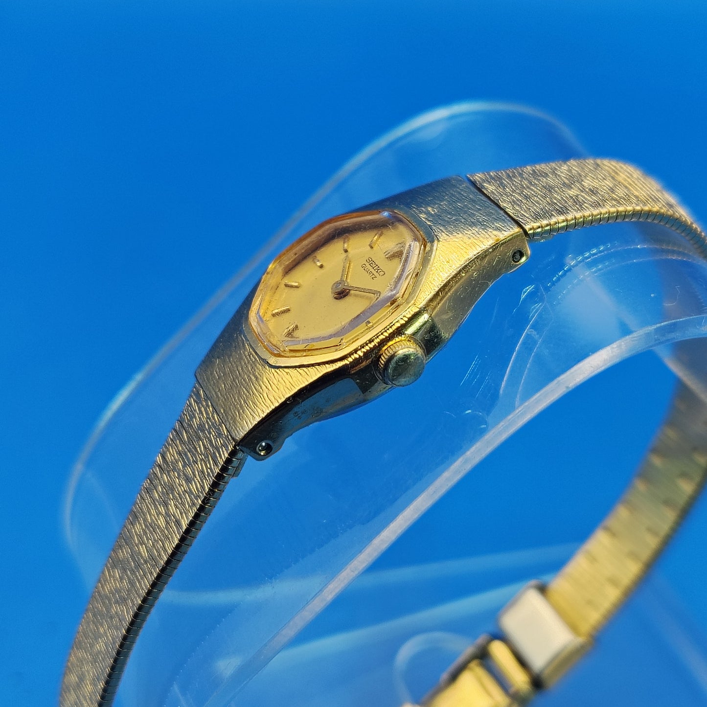 Vintage 1985 Seiko Classic 23mm Women's Quartz Cocktail Watch Fully Restored