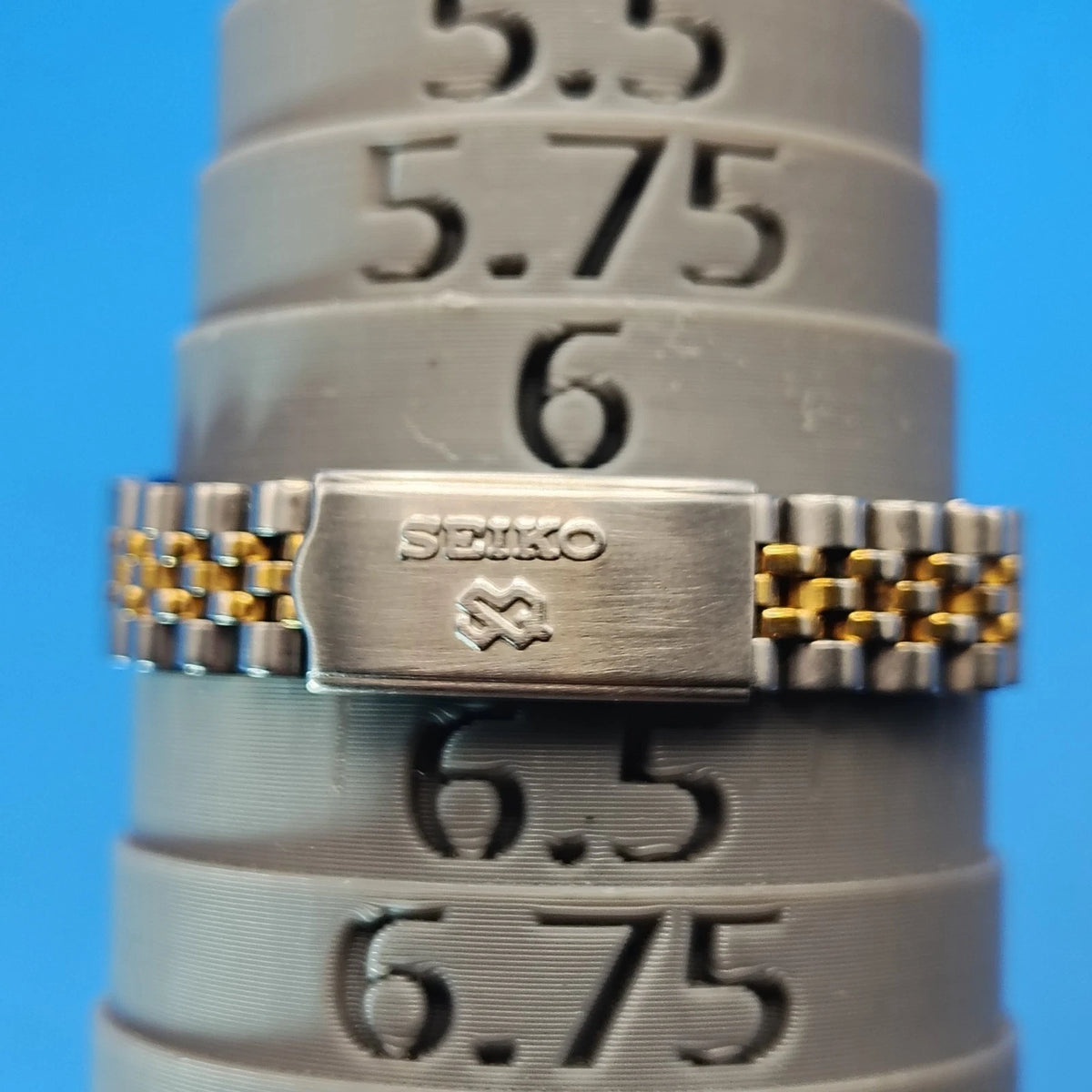 Vintage 1989 Seiko SQ 3Y03-0169 Day-Date 27mm Women's Two Tone Quartz Watch