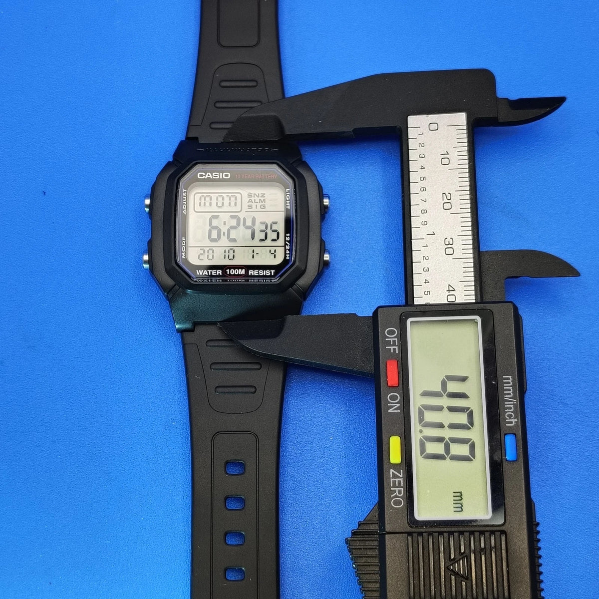 Vintage 2011 Casio W-800H-1AV Mod 3240 Mens Digital Quartz Sports Watch Restored